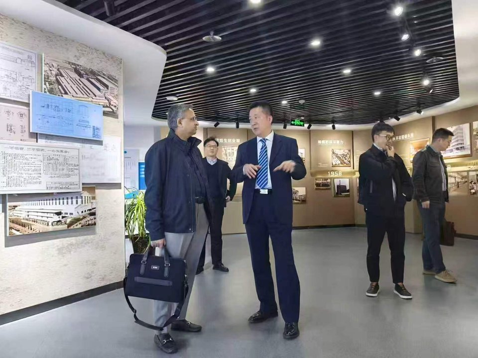 Showroom technical exchange